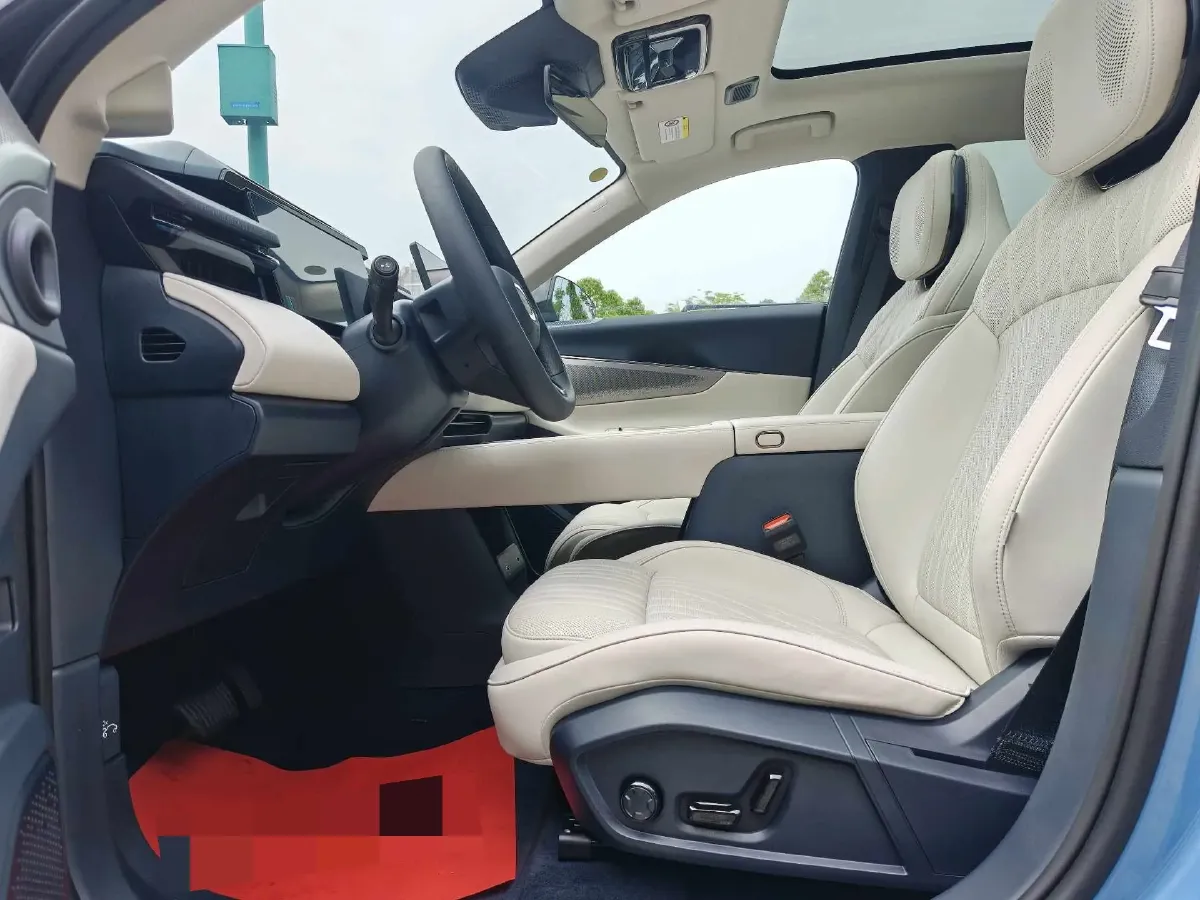 2026 LYNK&CO 08 EM-P 1.5T 163HP L4 3DHT PHEV,autocango,china used car exporter,china ev exporter,chinese used car exporter,chinese used ev exporter
