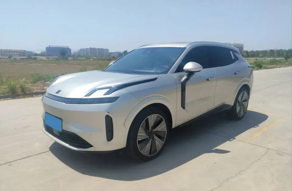 2023 LYNK&CO 08 EM-P 1.5T 163HP L4 3DHT PHEV 21.2KWH,autocango,china used car exporter,china ev exporter,chinese used car exporter,chinese used ev exporter