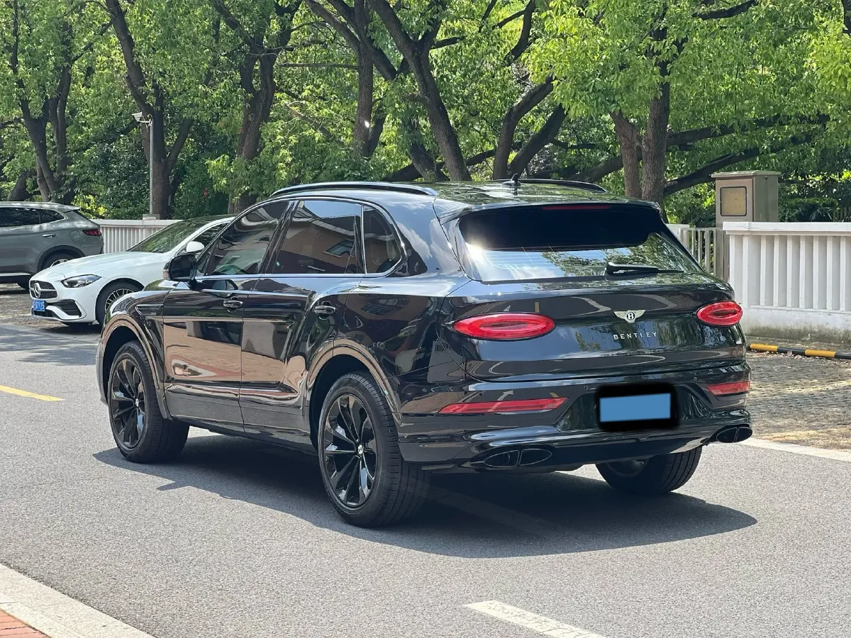 2021 Bentley Bentayga 4.0T 550HP V8 8AT,autocango,china used car exporter,china ev exporter,chinese used car exporter,chinese used ev exporter