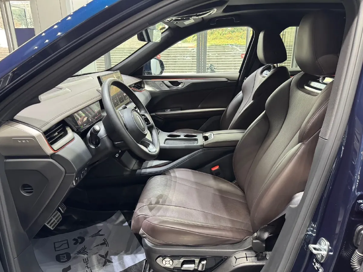 2024 WEY Mocha 1.5T 170HP L4 4DHT PHEV 35.04KWH,autocango,china used car exporter,china ev exporter,chinese used car exporter,chinese used ev exporter