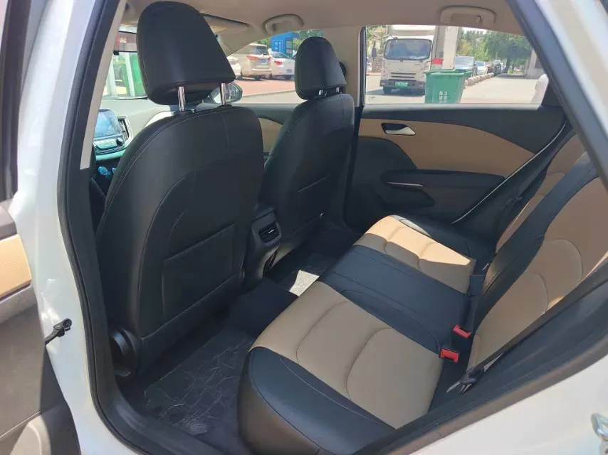 2020 Chevrolet Monza 1.5L 113HP L4 6AT,autocango,china used car exporter,china ev exporter,chinese used car exporter,chinese used ev exporter