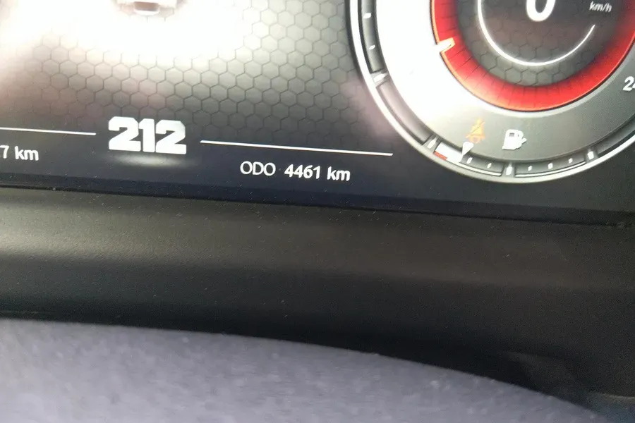 2025 212 212 T01 2.0T 252HP L4 8AT,autocango,china used car exporter,china ev exporter,chinese used car exporter,chinese used ev exporter