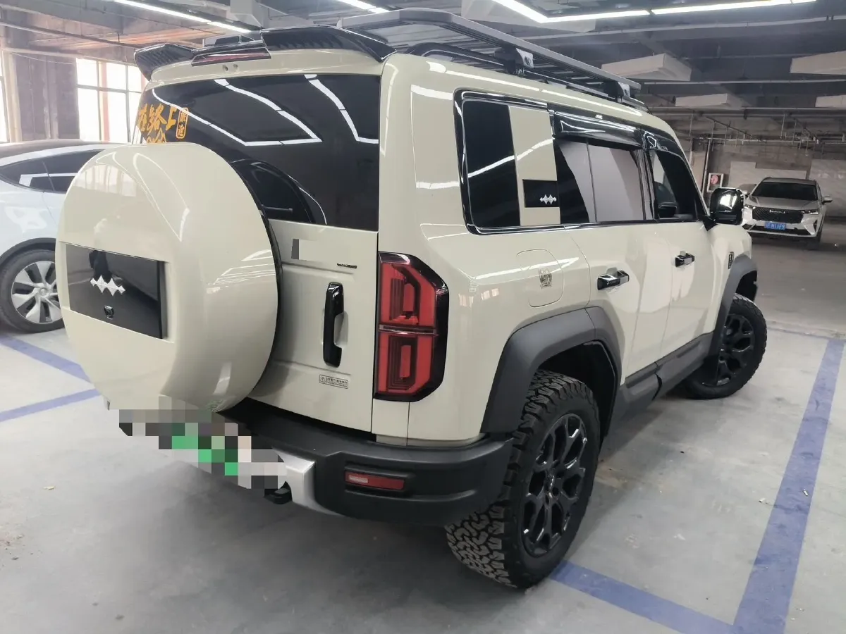2023 FangChengBao Bao 5 1.5T 194HP L4 E-CVT PHEV 31.8KWH,autocango,china used car exporter,china ev exporter,chinese used car exporter,chinese used ev exporter