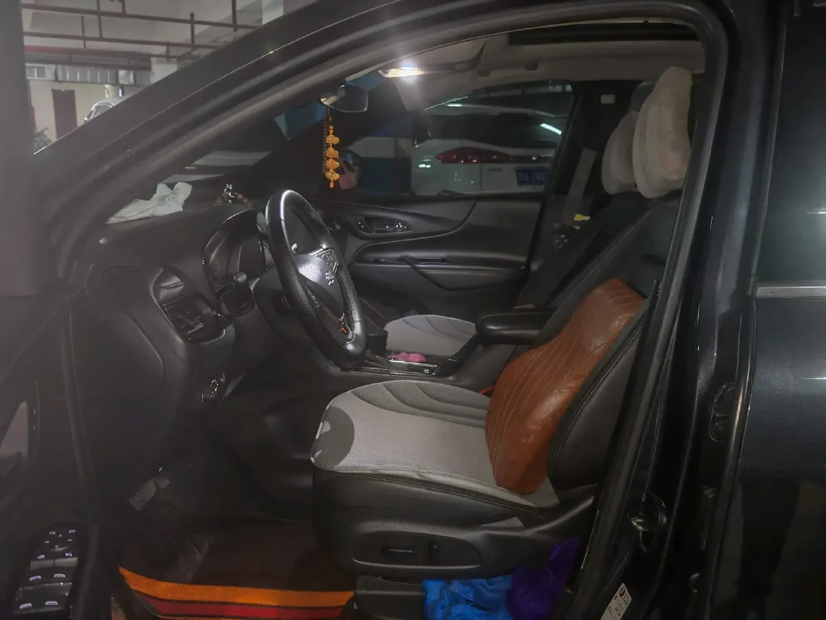 2021 Chevrolet Equinox 1.5T 169HP L4 6AT,autocango,china used car exporter,china ev exporter,chinese used car exporter,chinese used ev exporter