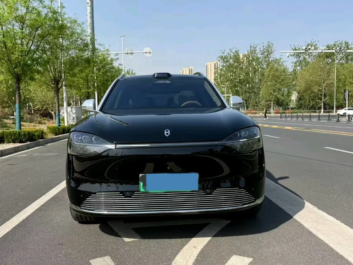 2024 AITO AITO M9 1.5T 152HP L4 REEV 42KWH,autocango,china used car exporter,china ev exporter,chinese used car exporter,chinese used ev exporter