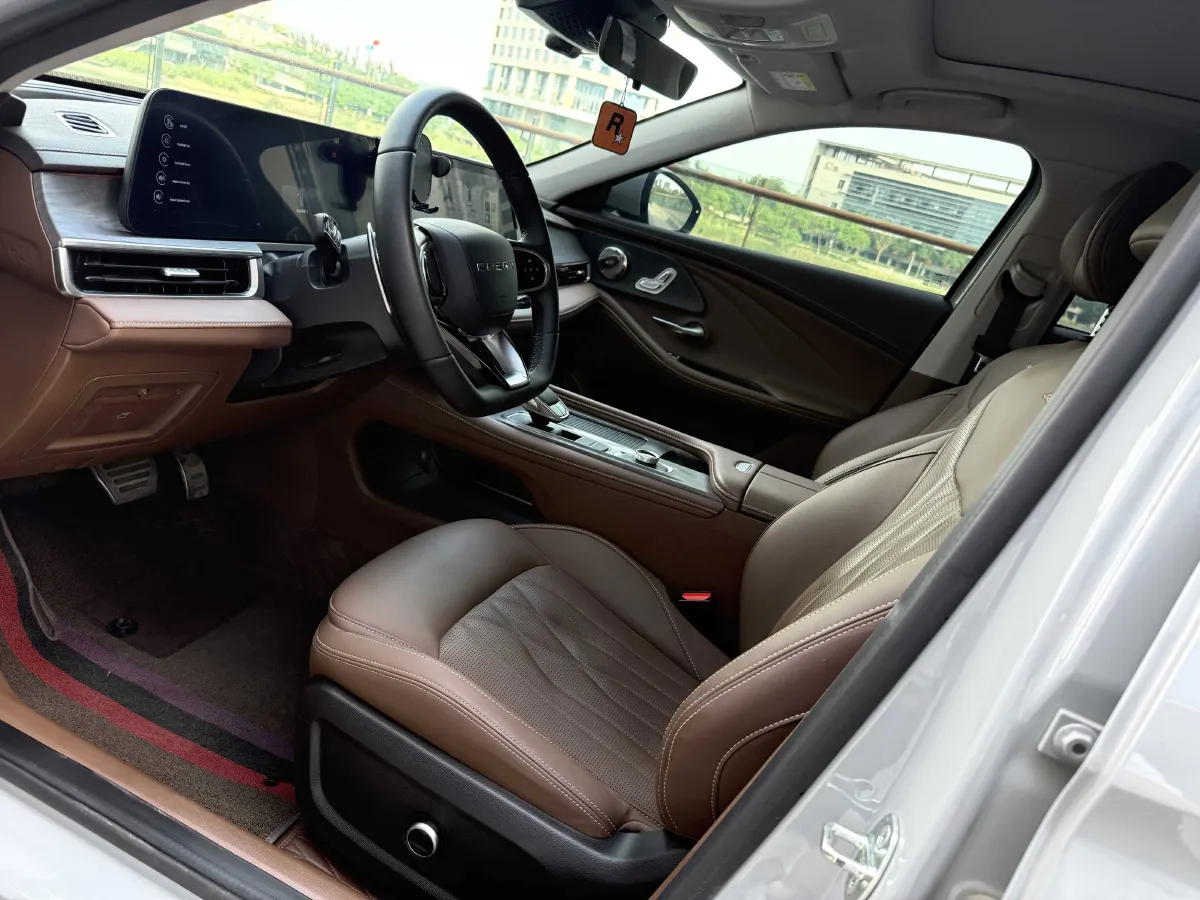 2023 Chery Arrizo 8 2.0T 254HP L4 7DCT,autocango,china used car exporter,china ev exporter,chinese used car exporter,chinese used ev exporter