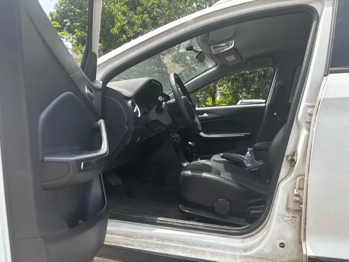 2018 Chery Tiggo 3x 1.5L 106HP L4 4AT,autocango,china used car exporter,china ev exporter,chinese used car exporter,chinese used ev exporter
