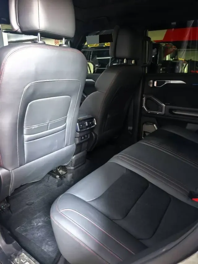 2023 Jetour Traveller 2.0T 254HP L4 7DCT,autocango,china used car exporter,china ev exporter,chinese used car exporter,chinese used ev exporter