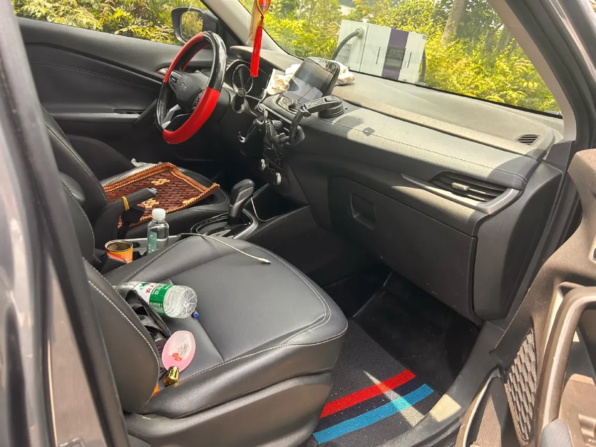 2019 Chevrolet Trax 1.3T 165HP L3 CVT,autocango,china used car exporter,china ev exporter,chinese used car exporter,chinese used ev exporter