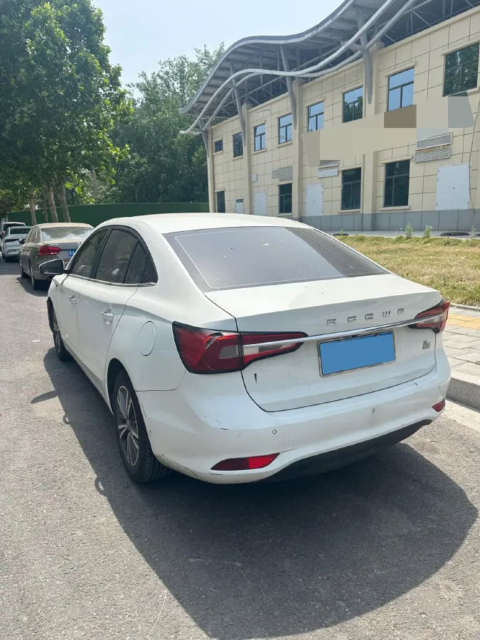 2019 Roewe i5 1.5L 120HP L4 CVT,autocango,china used car exporter,china ev exporter,chinese used car exporter,chinese used ev exporter
