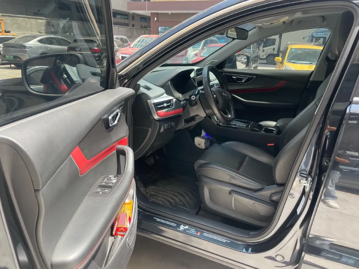 2020 Chery Tiggo 7 1.6T 197HP L4 7DCT,autocango,china used car exporter,china ev exporter,chinese used car exporter,chinese used ev exporter