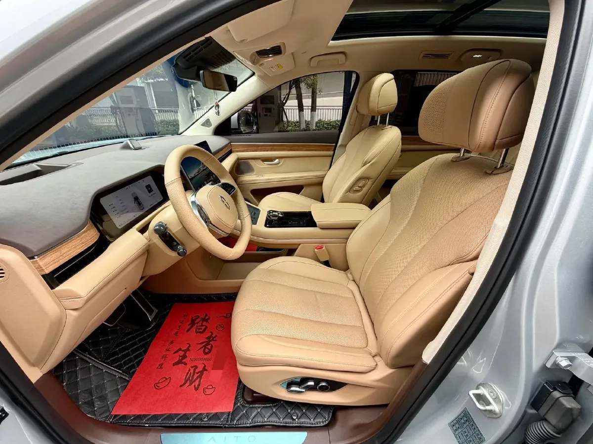 2024 AITO AITO M7 1.5T 152HP L4 REEV 40KWH,autocango,china used car exporter,china ev exporter,chinese used car exporter,chinese used ev exporter