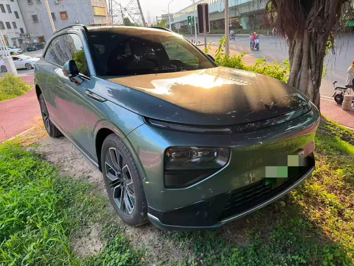 2025 Xpeng G9 BEV 93.1KWH,autocango,china used car exporter,china ev exporter,chinese used car exporter,chinese used ev exporter