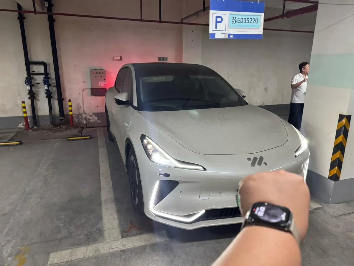 2023 IM LS7 BEV 90KWH,autocango,china used car exporter,china ev exporter,chinese used car exporter,chinese used ev exporter