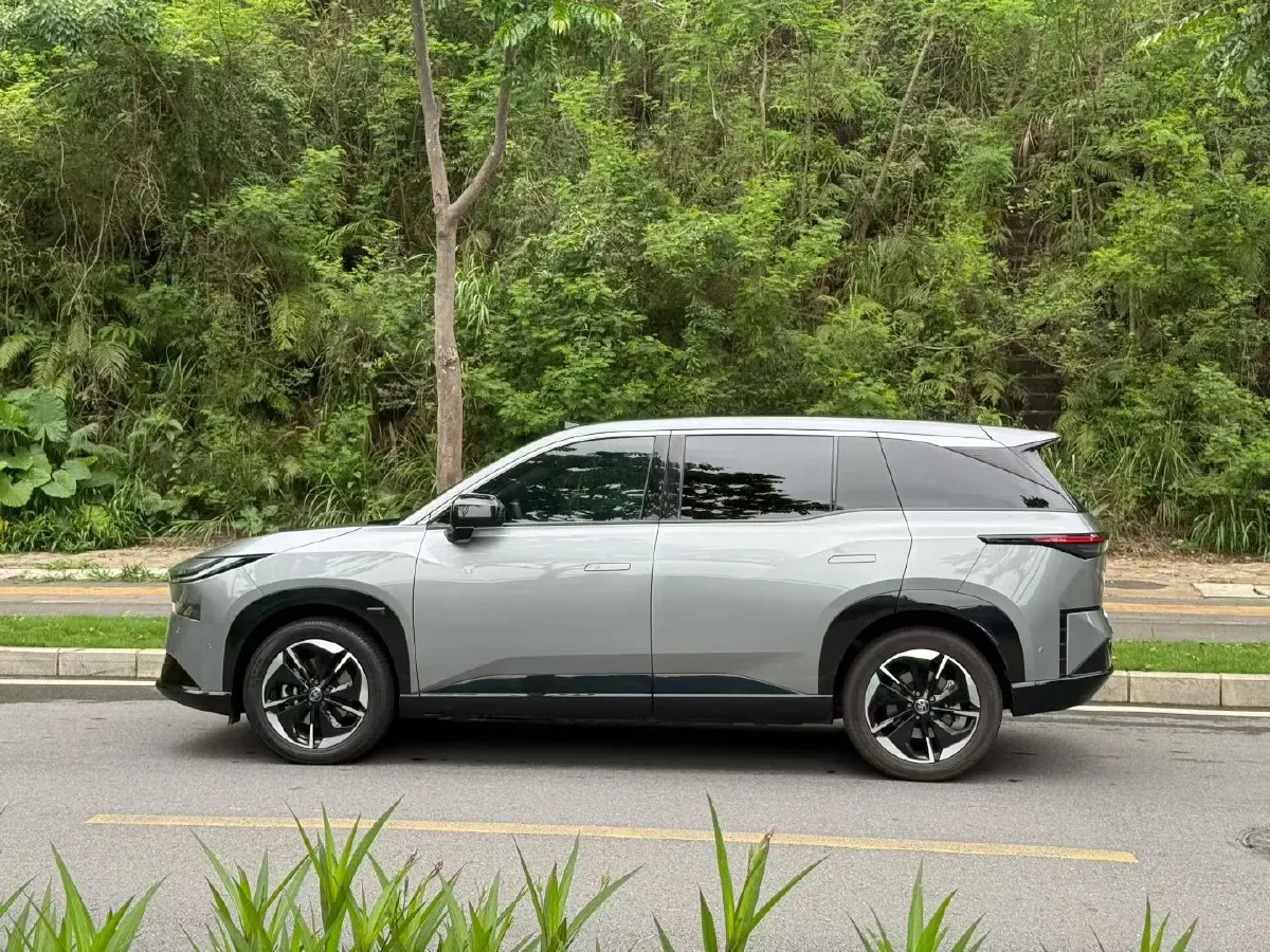 2025 Toyota BZ3X BEV 58.37KWH,autocango,china used car exporter,china ev exporter,chinese used car exporter,chinese used ev exporter