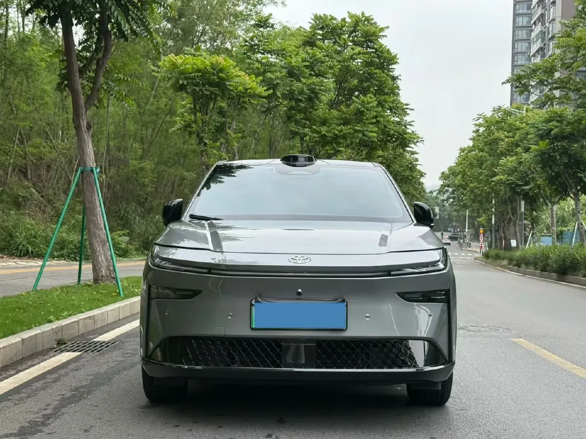 2025 Toyota BZ3X BEV 58.37KWH,autocango,china used car exporter,china ev exporter,chinese used car exporter,chinese used ev exporter