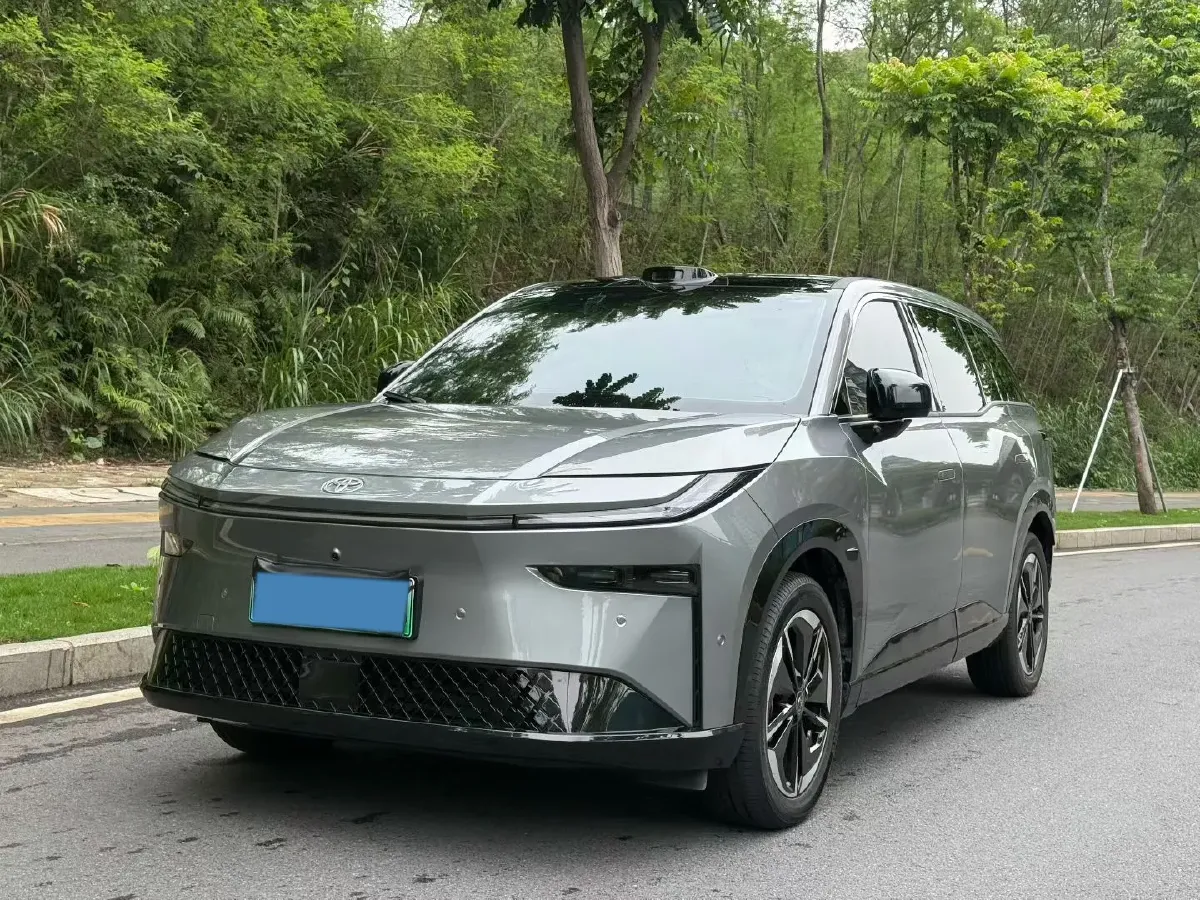 2025 Toyota BZ3X BEV 58.37KWH,autocango,china used car exporter,china ev exporter,chinese used car exporter,chinese used ev exporter