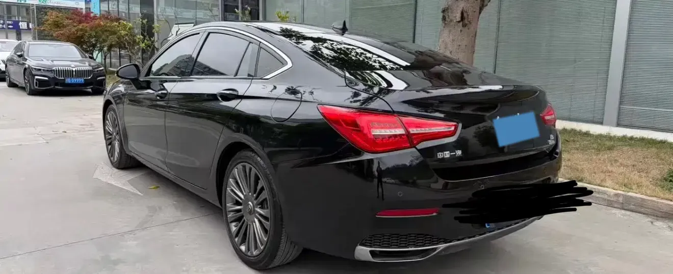 2020 HongQi H5 1.8T 197HP L4 6AT,autocango,china used car exporter,china ev exporter,chinese used car exporter,chinese used ev exporter