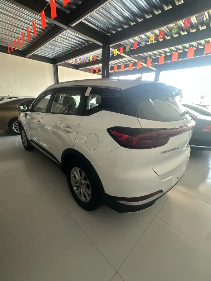 2022 Chery Tiggo 7 1.5T 156HP L4 CVT,autocango,china used car exporter,china ev exporter,chinese used car exporter,chinese used ev exporter