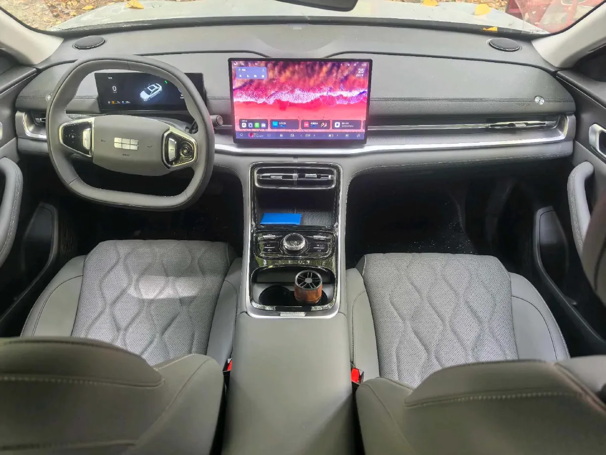 2025 Geely Galaxy A7 1.5L 112HP L4 1DHT PHEV,autocango,china used car exporter,china ev exporter,chinese used car exporter,chinese used ev exporter