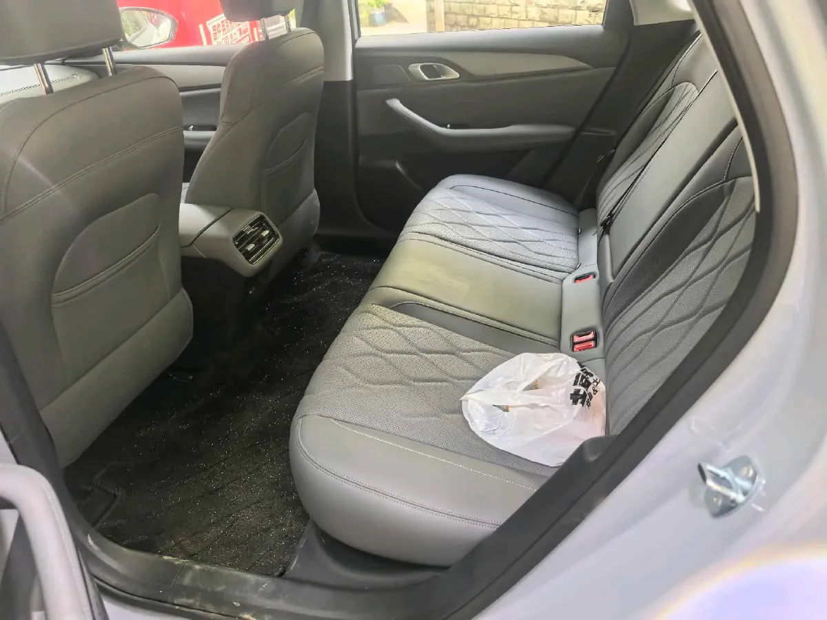 2025 Geely Galaxy A7 1.5L 112HP L4 1DHT PHEV,autocango,china used car exporter,china ev exporter,chinese used car exporter,chinese used ev exporter