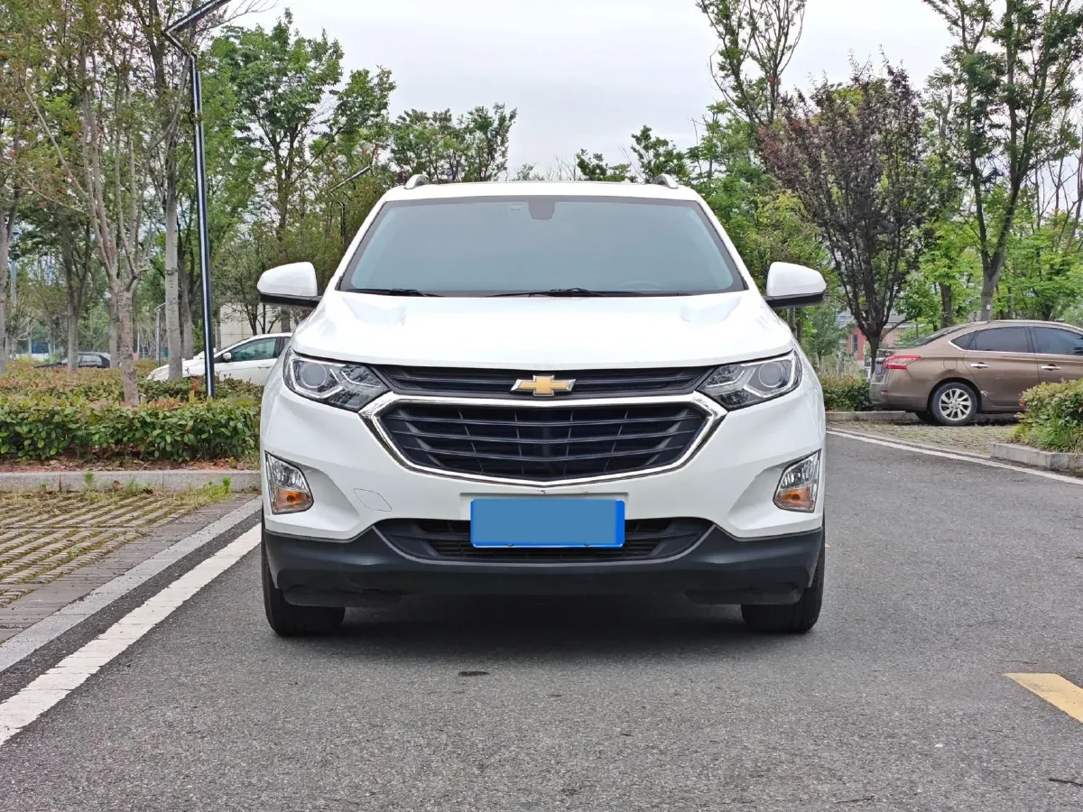 2019 Chevrolet Equinox 1.5T 180HP L4 6AT,autocango,china used car exporter,china ev exporter,chinese used car exporter,chinese used ev exporter