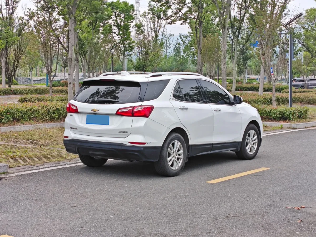 2019 Chevrolet Equinox 1.5T 180HP L4 6AT,autocango,china used car exporter,china ev exporter,chinese used car exporter,chinese used ev exporter