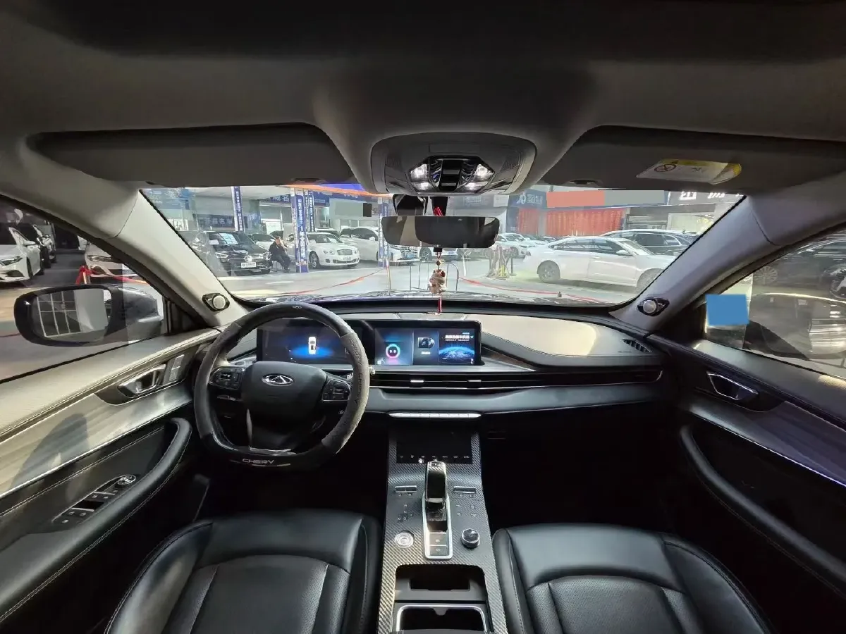 2021 Chery Tiggo 8 Plus 1.6T 197HP L4 7DCT,autocango,china used car exporter,china ev exporter,chinese used car exporter,chinese used ev exporter
