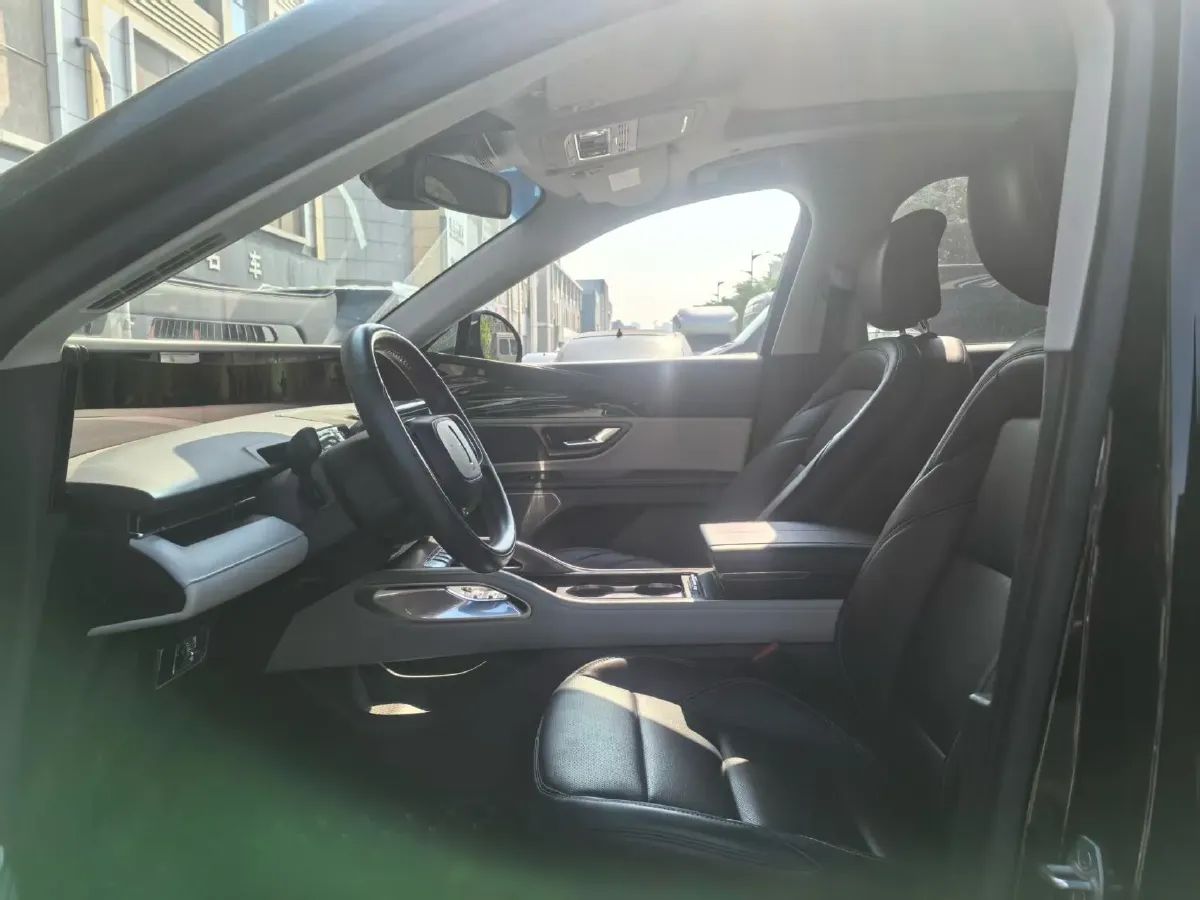 2021 Lincoln Nautilus 2.0T 245HP L4 8AT,autocango,china used car exporter,china ev exporter,chinese used car exporter,chinese used ev exporter