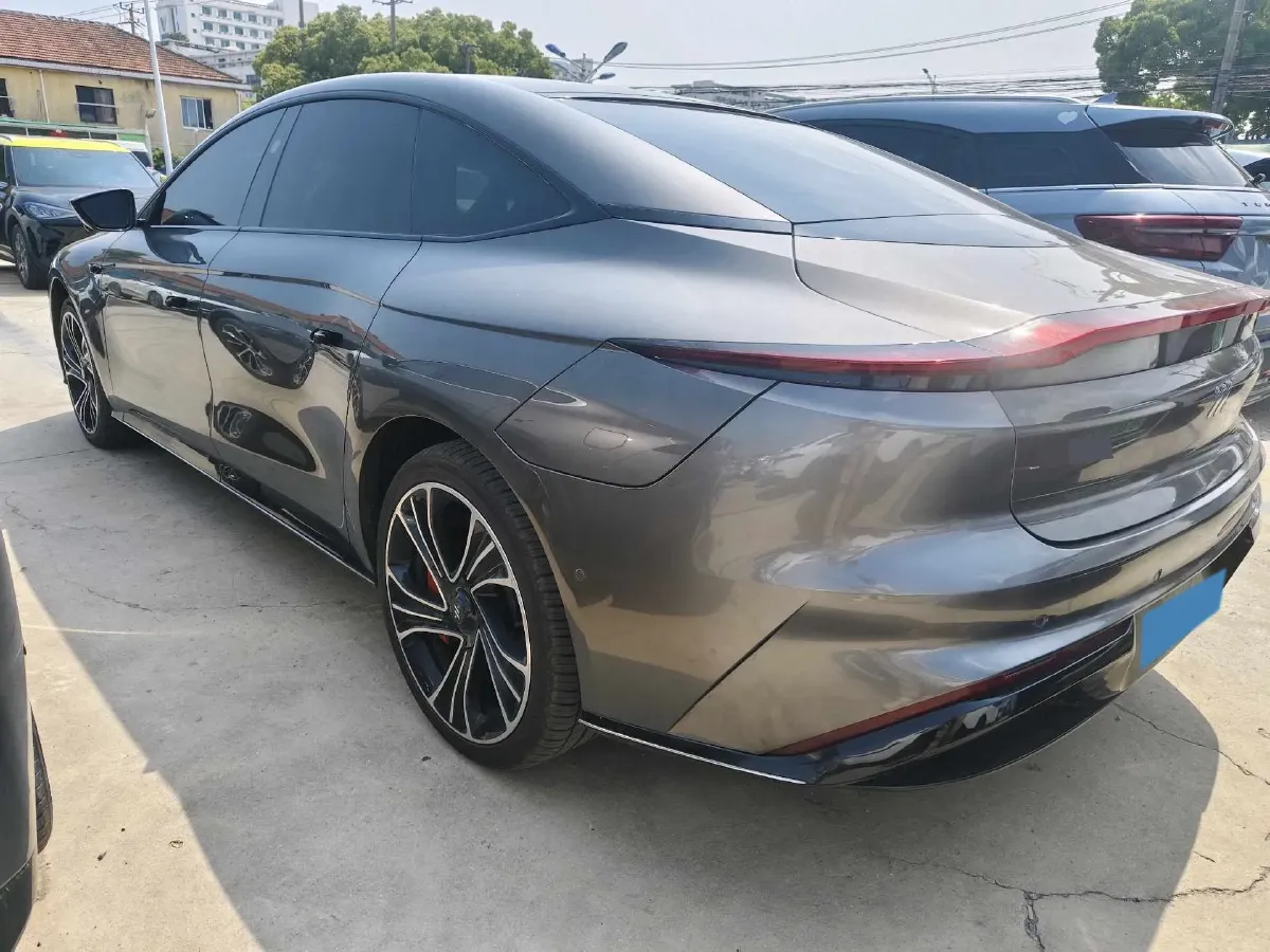 2022 IM L7 BEV 90KWH,autocango,china used car exporter,china ev exporter,chinese used car exporter,chinese used ev exporter