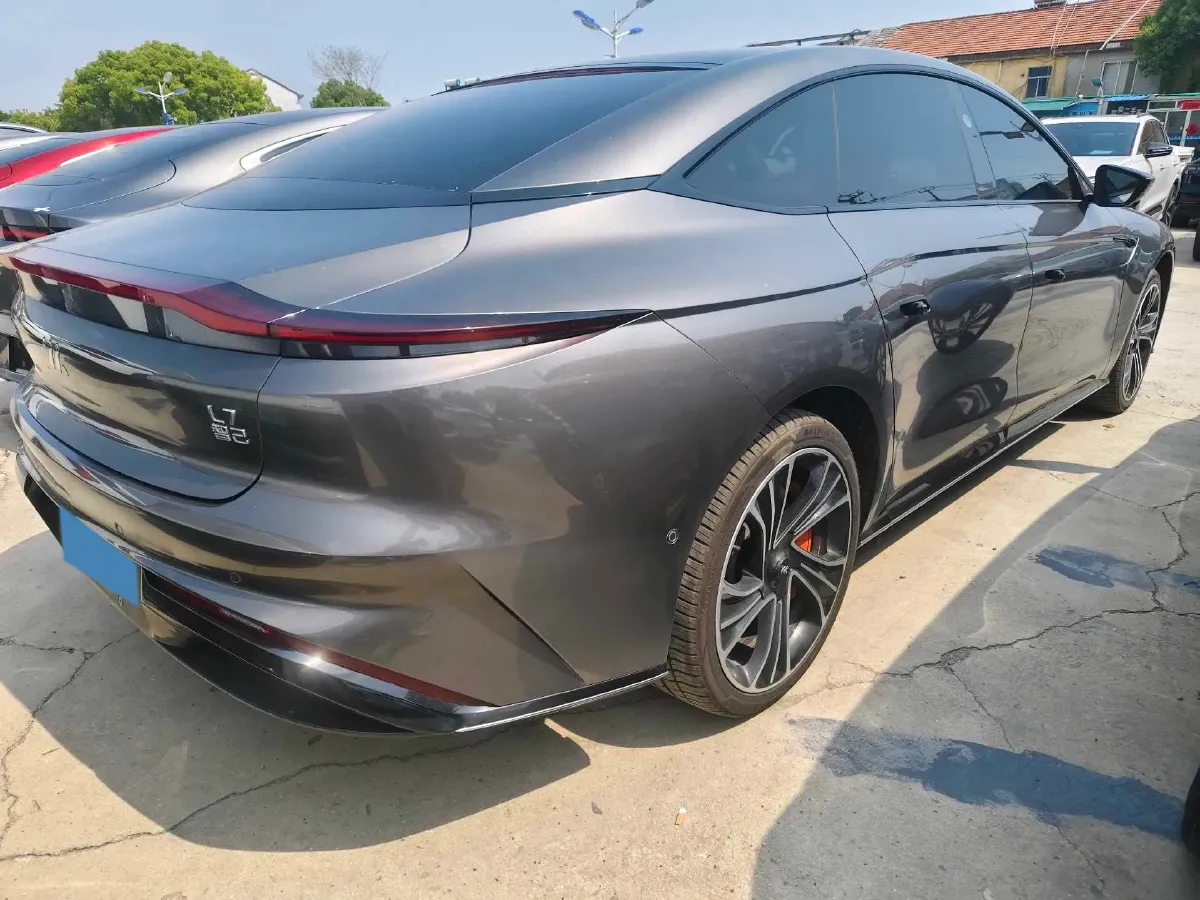 2022 IM L7 BEV 90KWH,autocango,china used car exporter,china ev exporter,chinese used car exporter,chinese used ev exporter