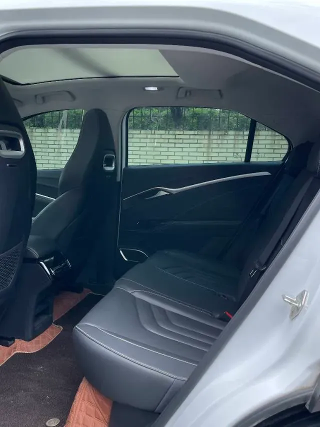 2022 GAC Trumpchi GS4 Plus 2.0T 252HP L4 6AT,autocango,china used car exporter,china ev exporter,chinese used car exporter,chinese used ev exporter