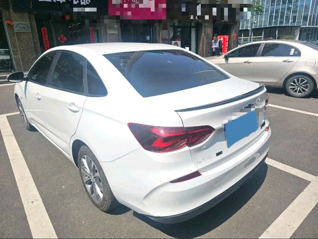 2020 Chevrolet Monza 1.5L 113HP L4 6AT,autocango,china used car exporter,china ev exporter,chinese used car exporter,chinese used ev exporter