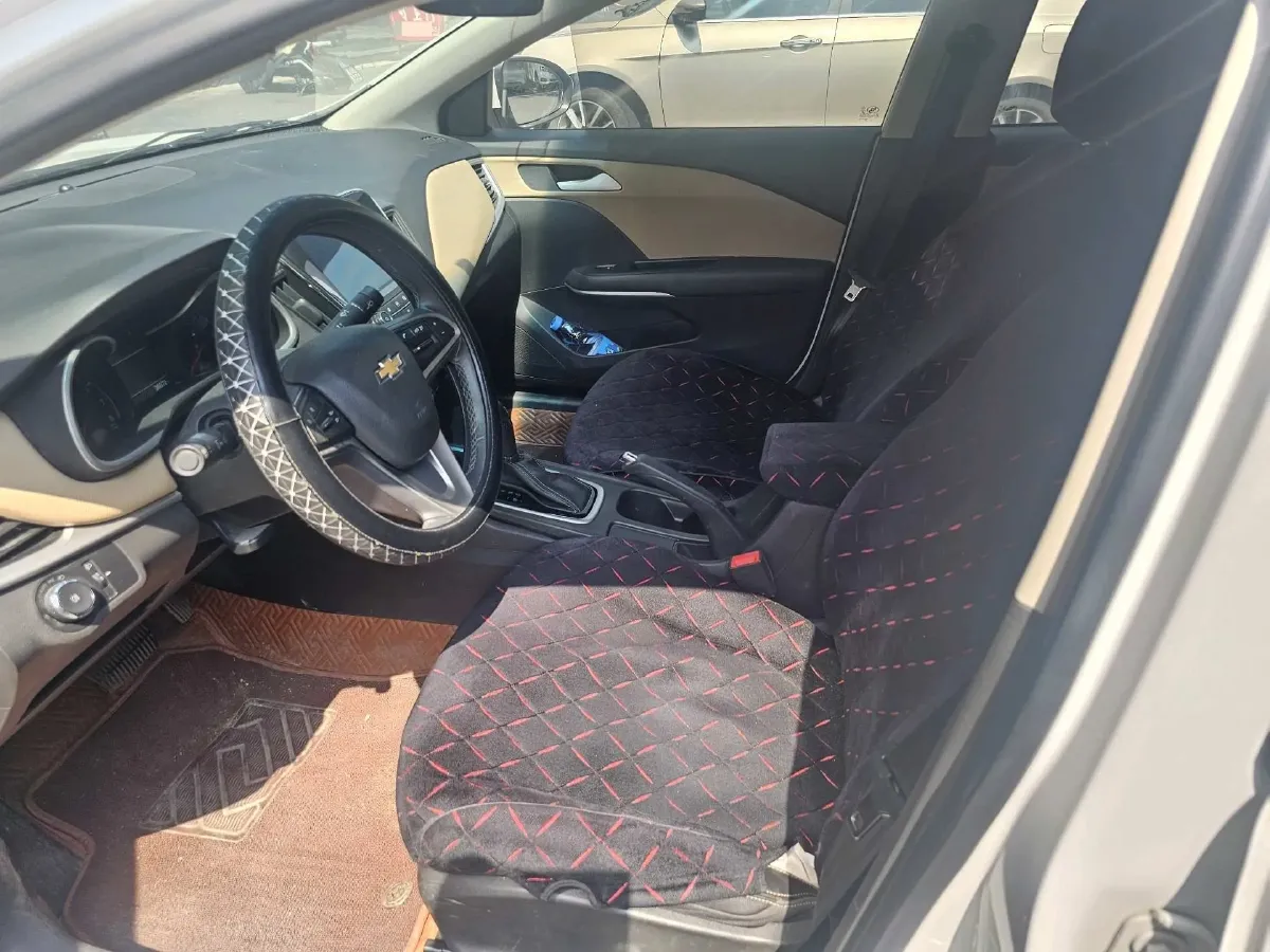 2020 Chevrolet Monza 1.5L 113HP L4 6AT,autocango,china used car exporter,china ev exporter,chinese used car exporter,chinese used ev exporter