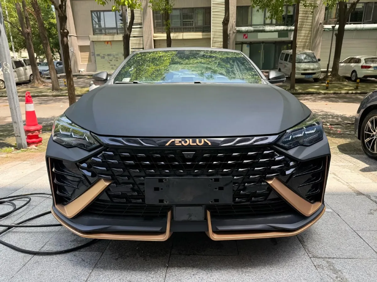 2021 DongFeng Aeolus YiXuan MAX 1.5T 190HP L4 7DCT,autocango,china used car exporter,china ev exporter,chinese used car exporter,chinese used ev exporter