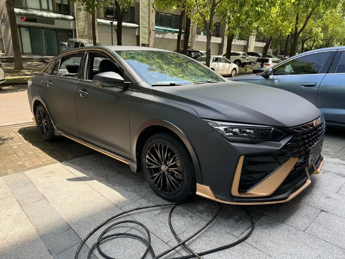 2021 DongFeng Aeolus YiXuan MAX 1.5T 190HP L4 7DCT,autocango,china used car exporter,china ev exporter,chinese used car exporter,chinese used ev exporter