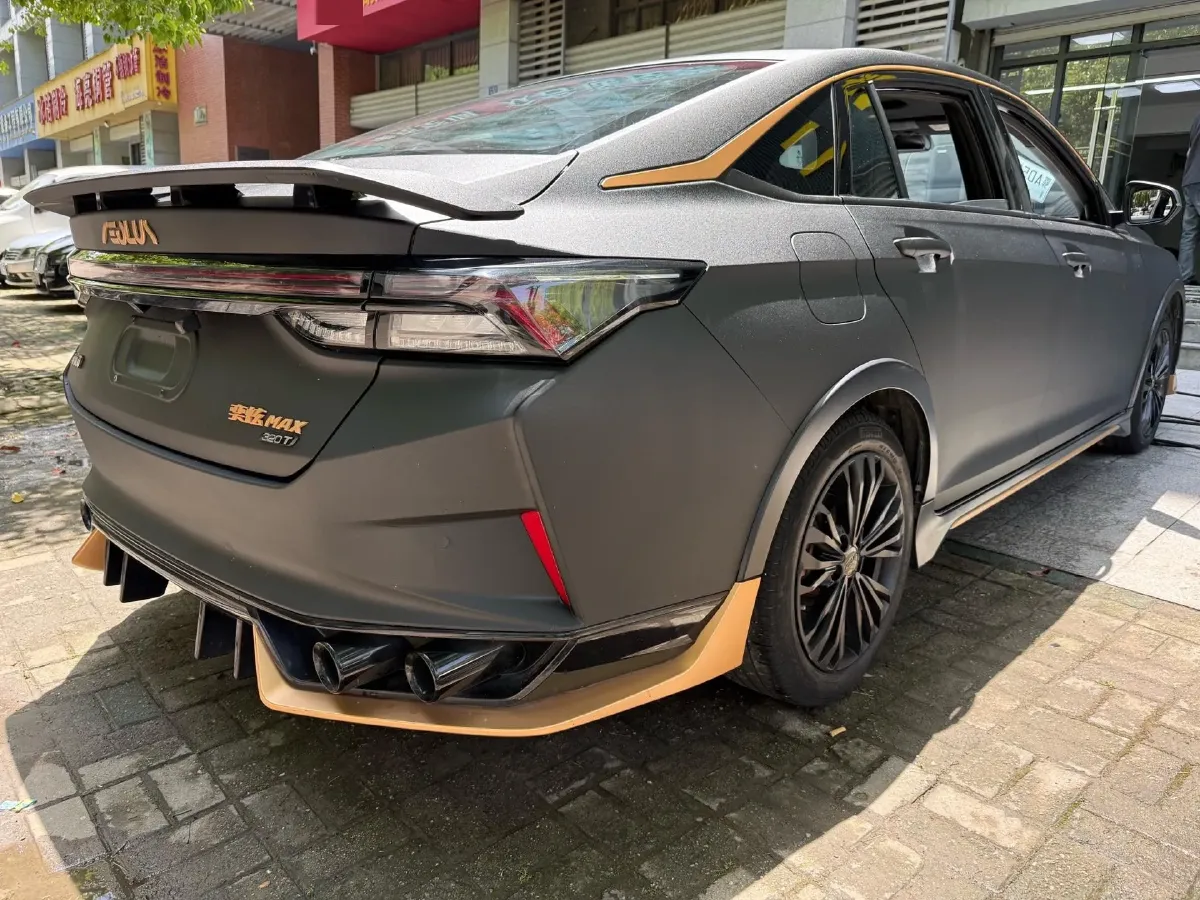2021 DongFeng Aeolus YiXuan MAX 1.5T 190HP L4 7DCT,autocango,china used car exporter,china ev exporter,chinese used car exporter,chinese used ev exporter