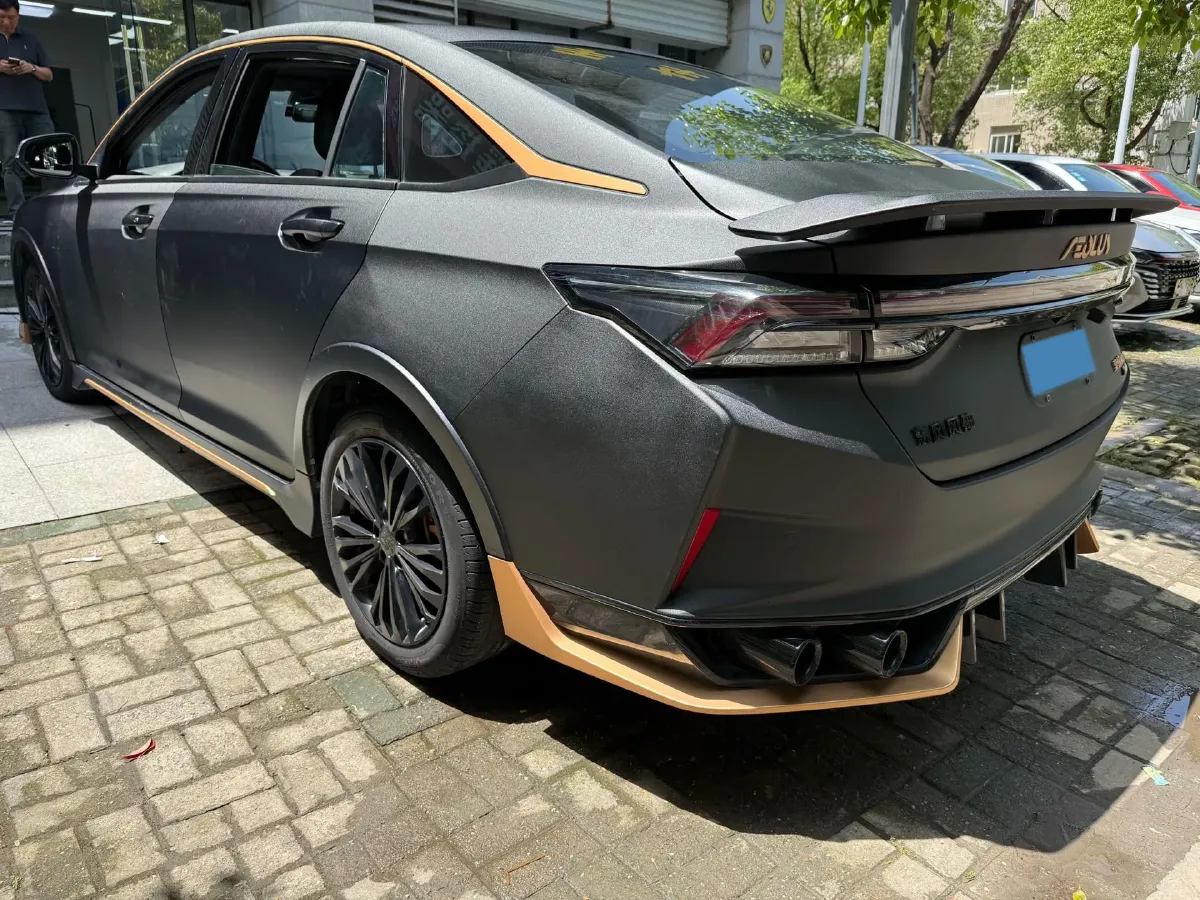 2021 DongFeng Aeolus YiXuan MAX 1.5T 190HP L4 7DCT,autocango,china used car exporter,china ev exporter,chinese used car exporter,chinese used ev exporter