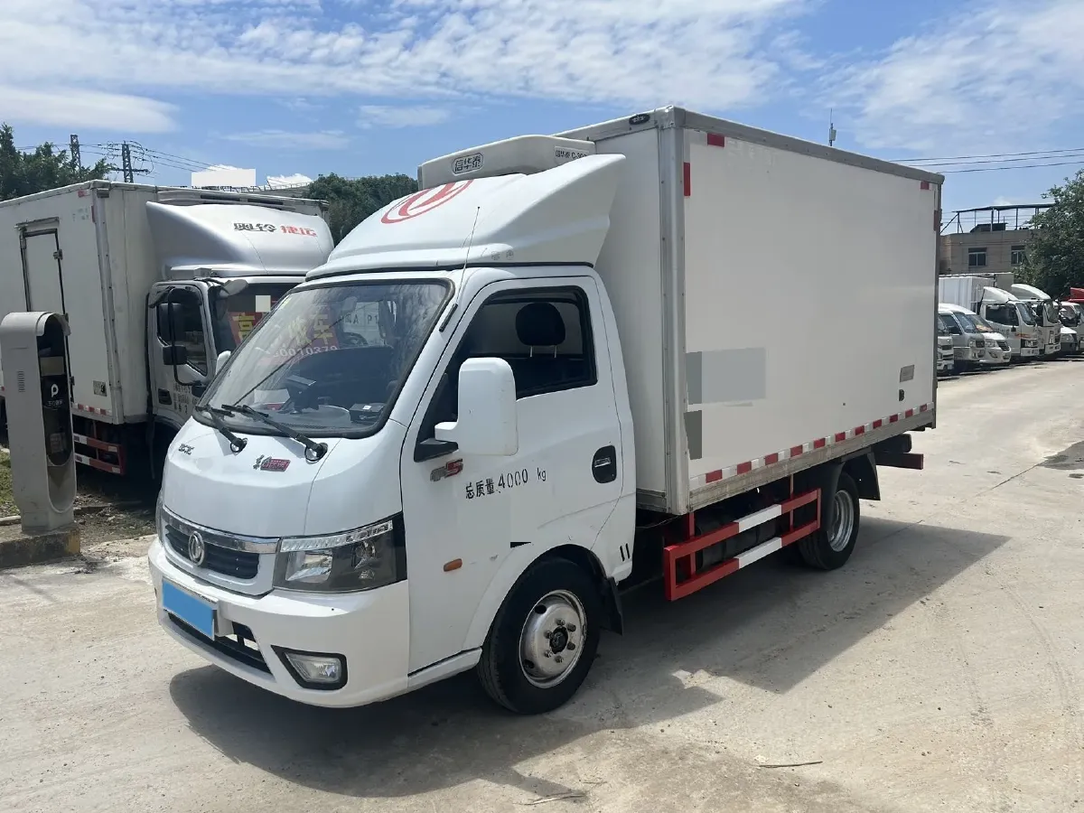 2023 Isuzu YiFang 2.5T 126HP L4 5MT,autocango,china used car exporter,china ev exporter,chinese used car exporter,chinese used ev exporter
