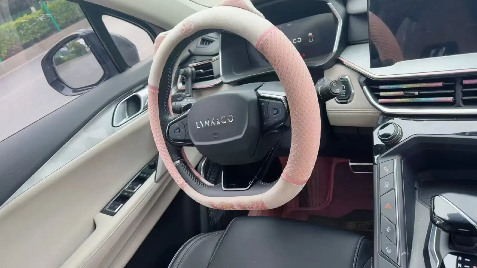 2020 LYNK&CO 06 1.5T 177HP L3 7DCT,autocango,china used car exporter,china ev exporter,chinese used car exporter,chinese used ev exporter