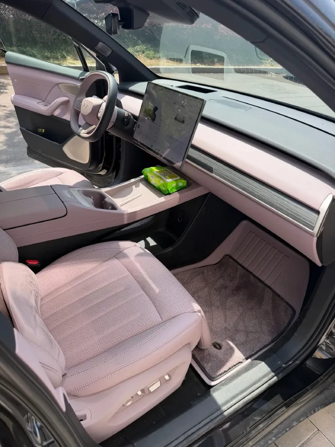 2025 ONVO L60 BEV,autocango,china used car exporter,china ev exporter,chinese used car exporter,chinese used ev exporter