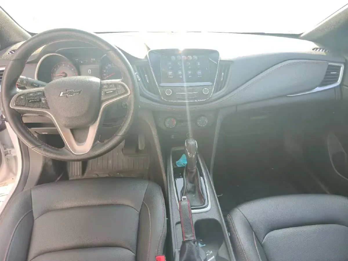 2019 Chevrolet Monza 1.3T 163HP L3 6AT,autocango,china used car exporter,china ev exporter,chinese used car exporter,chinese used ev exporter