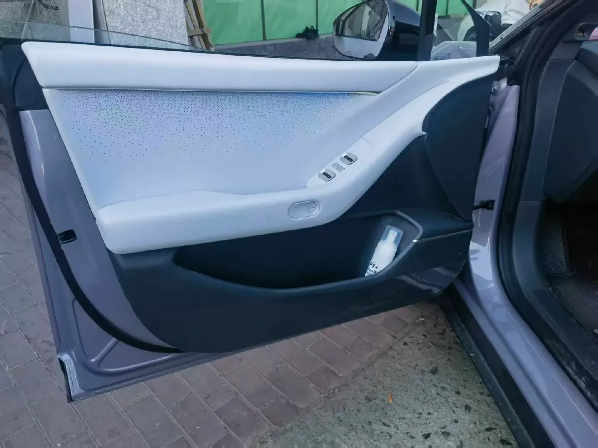 2024 Xpeng P7+ BEV 60.7KWH,autocango,china used car exporter,china ev exporter,chinese used car exporter,chinese used ev exporter