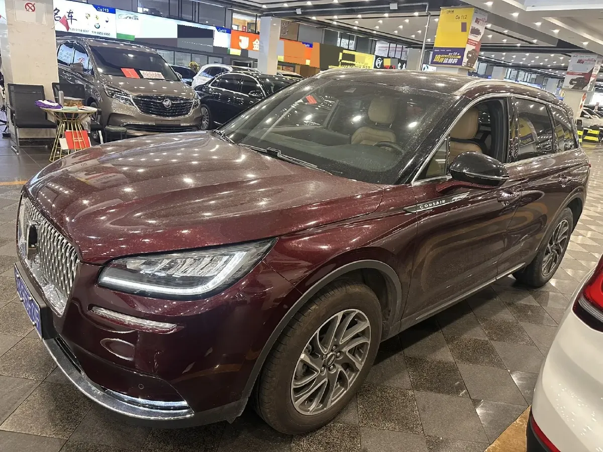 2021 Lincoln Corsair 2.0T 245HP L4 8AT,autocango,china used car exporter,china ev exporter,chinese used car exporter,chinese used ev exporter