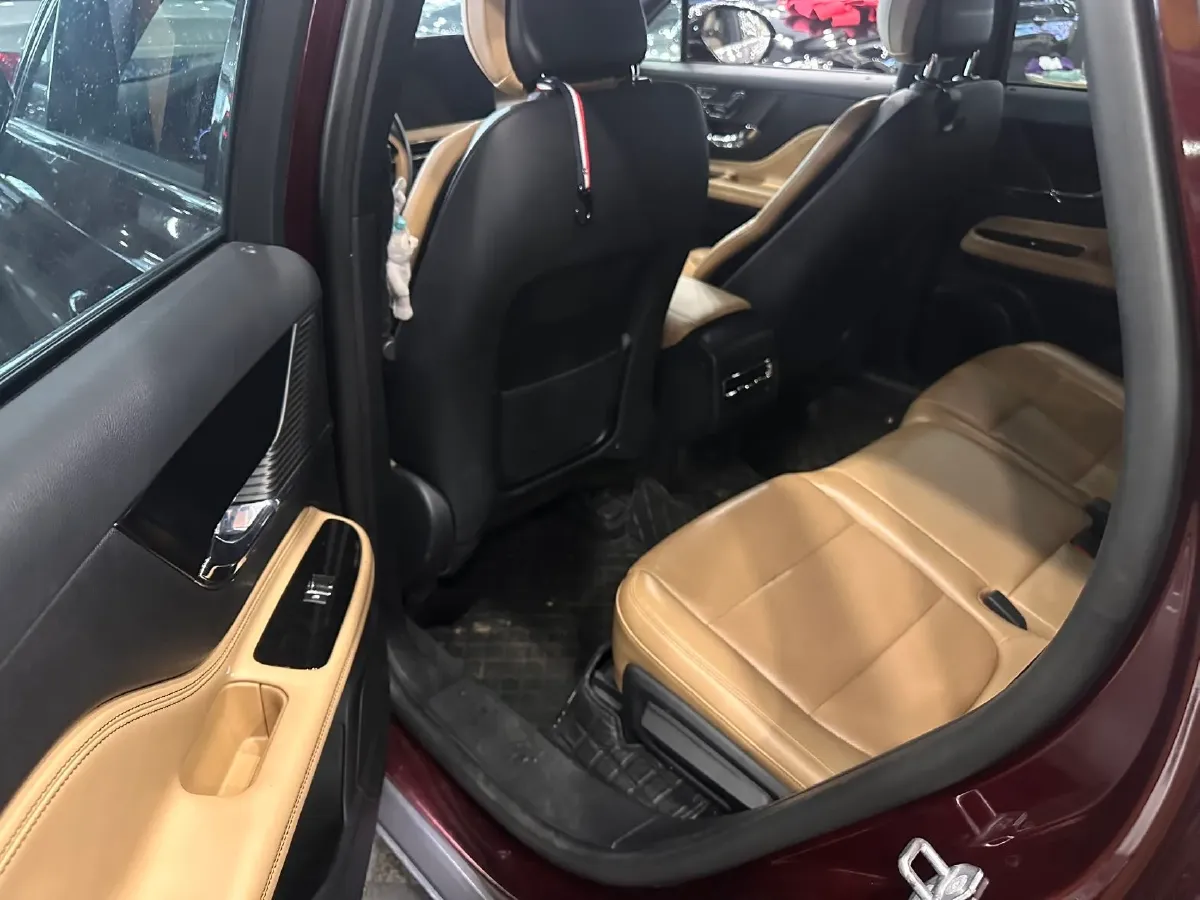 2021 Lincoln Corsair 2.0T 245HP L4 8AT,autocango,china used car exporter,china ev exporter,chinese used car exporter,chinese used ev exporter