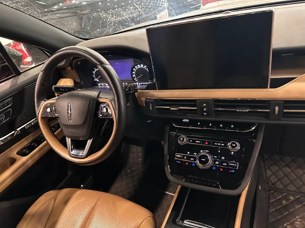 2021 Lincoln Corsair 2.0T 245HP L4 8AT,autocango,china used car exporter,china ev exporter,chinese used car exporter,chinese used ev exporter