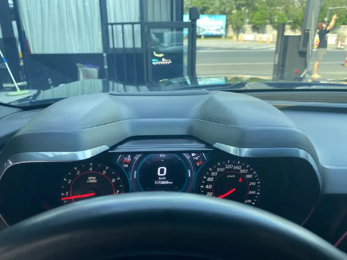 2017 Chevrolet Camaro 2.0T 275HP L4 8AT,autocango,china used car exporter,china ev exporter,chinese used car exporter,chinese used ev exporter