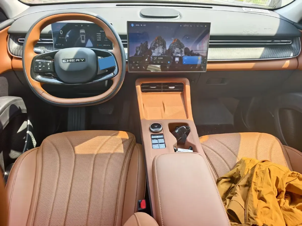 2026 Chery Tiggo 8 1.6T 200HP L4 7DCT,autocango,china used car exporter,china ev exporter,chinese used car exporter,chinese used ev exporter