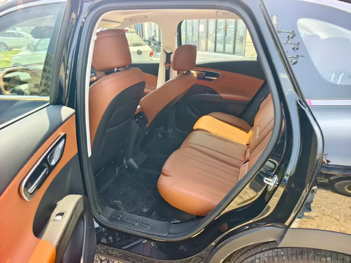 2026 Chery Tiggo 8 1.6T 200HP L4 7DCT,autocango,china used car exporter,china ev exporter,chinese used car exporter,chinese used ev exporter