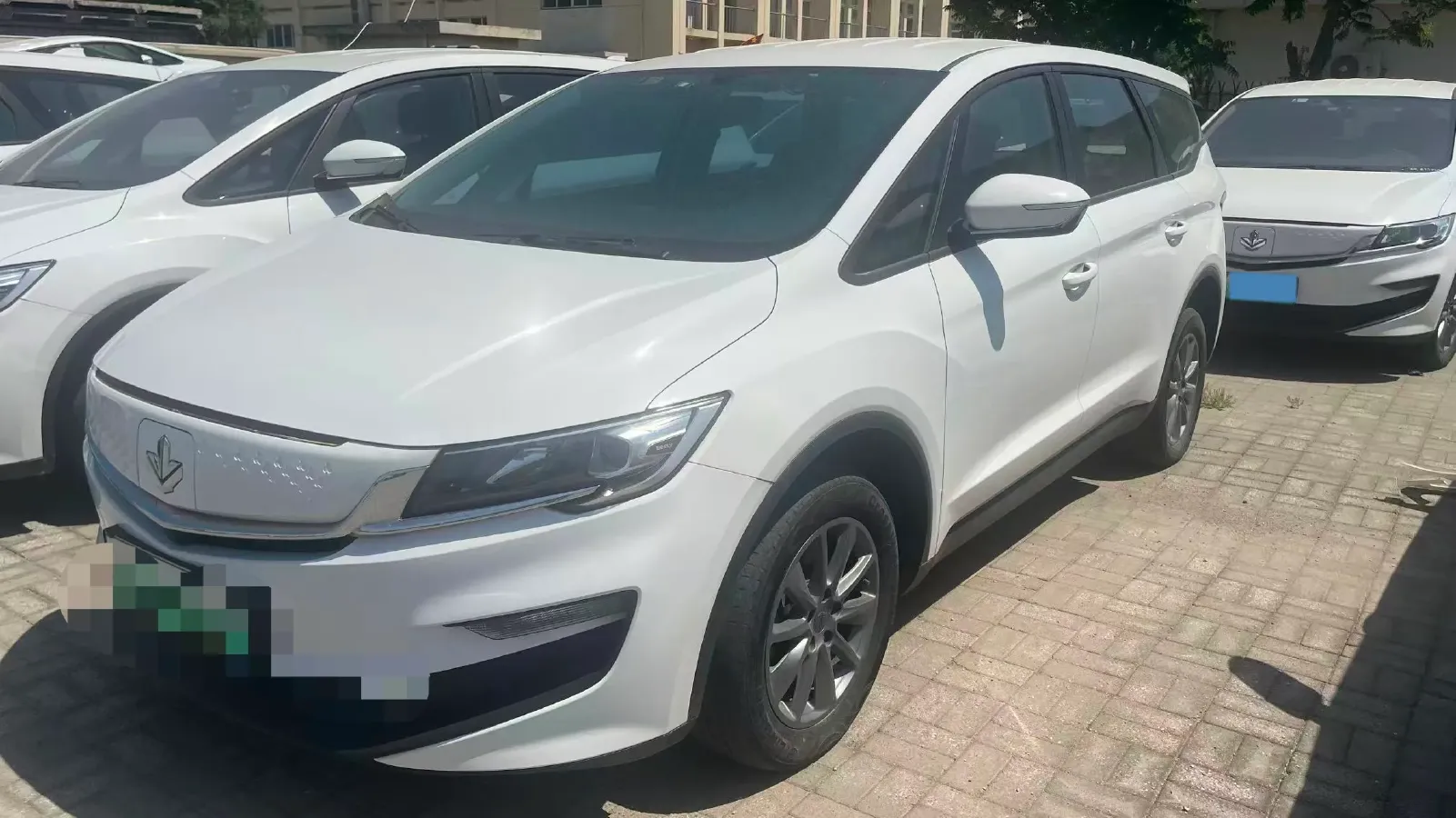 2021 Livan Maple 80v BEV 53KWH,autocango,china used car exporter,china ev exporter,chinese used car exporter,chinese used ev exporter